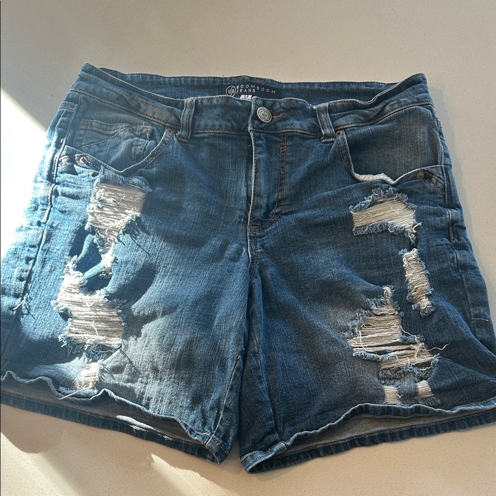 Boom Boom Jeans Classic Blue Ripped Shorts Size 9/10